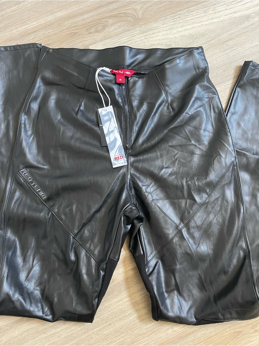 Smoke Rise Red Team Faux Leather Racing Pants - Black - NWT - Size Medium